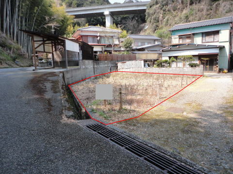 msXyn@O